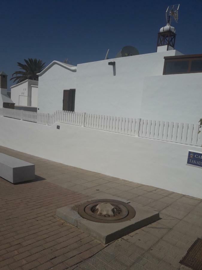 Villa Corona Roses Puerto del Carmen  Exterior photo
